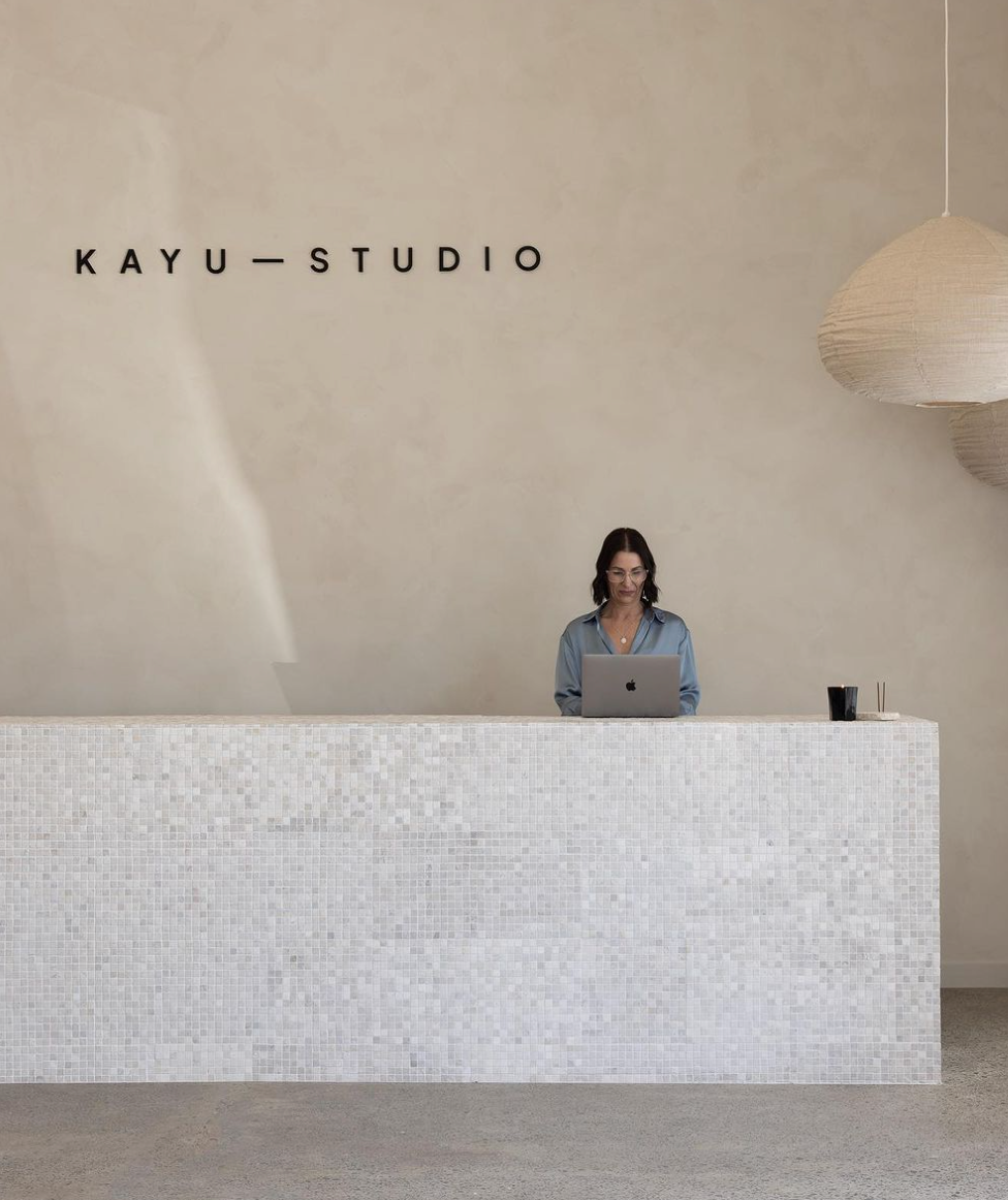 Calce Cruda on Kayu Studio